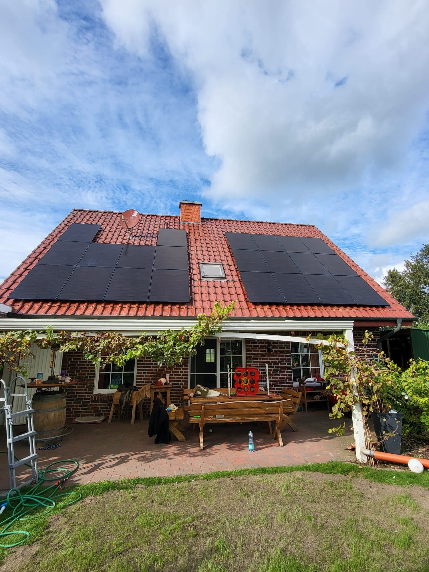 9,9 kWp Photovoltaik in Emsland ohne Speicher – Referenz von Gers