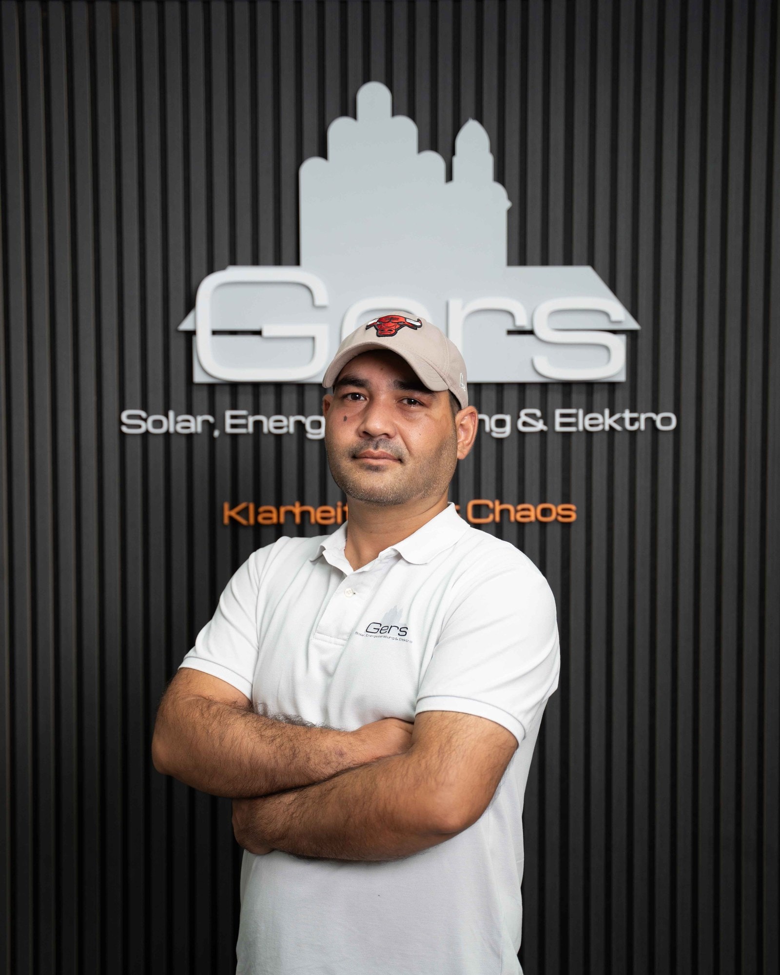 Ahmad Ishanzada, Elektromonteur bei Gers Erneuerbare Energien
